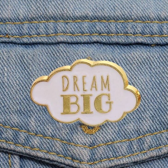 Dream Big Pin - Picture 1 of 4